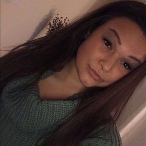 Meet your Posher, Faith